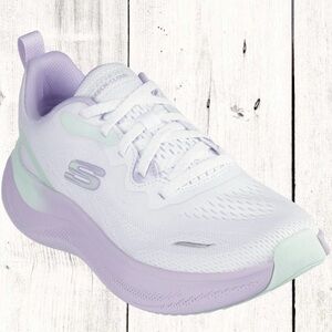 Skechers Cloud White/Lavender Memory Foam Shoes Size 7.5 Worn Once!